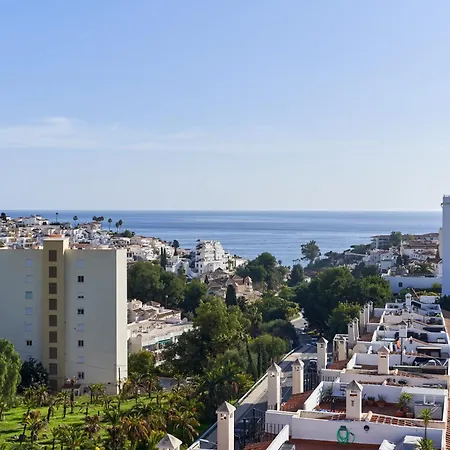 Verano Azul Апартаменти Нерха